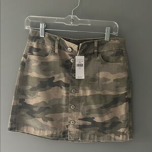 American Eagle Outfitters Camouflage Mini Skirt